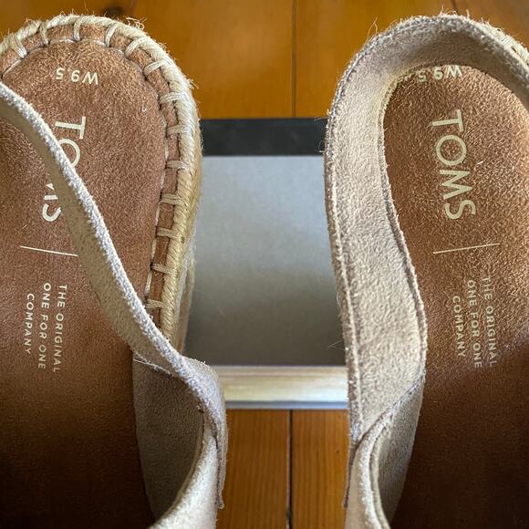 Toms Monica Suede Espadrille Slingback Wedge Sandals Desert Taupe EUC Womens 9.5 - Picture 7 of 10